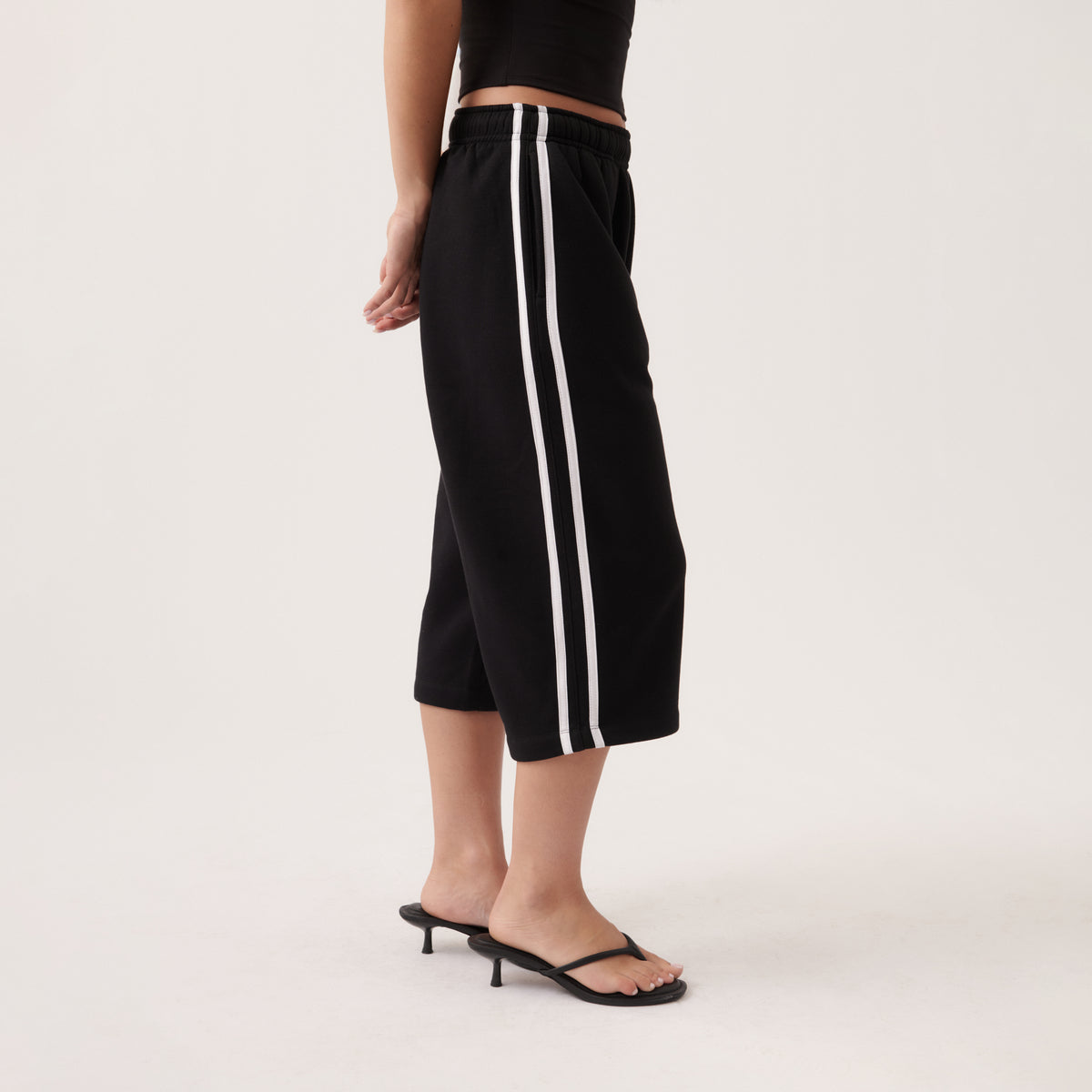 Pantalones cortos de chándal a rayas